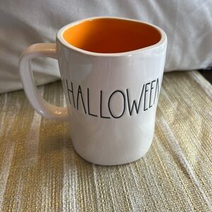 Rae Dunn HAPPY HALLOWEEN MUG